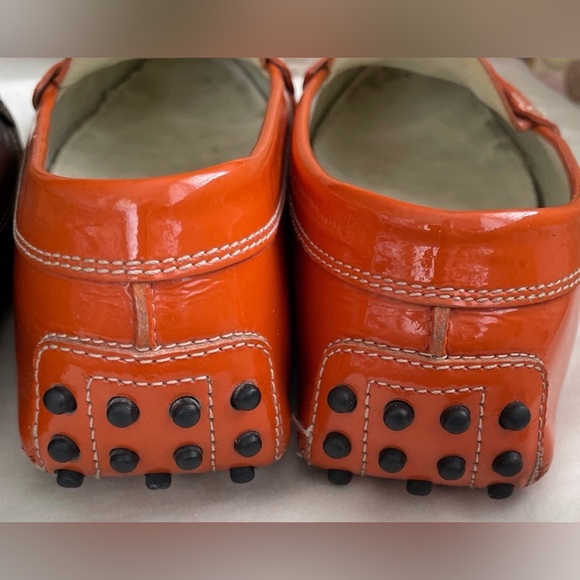 Tod's Women's Vibrant Orange Moccasins - Picture 4 of 5